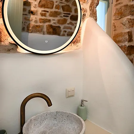 Cycladic * Koumaros